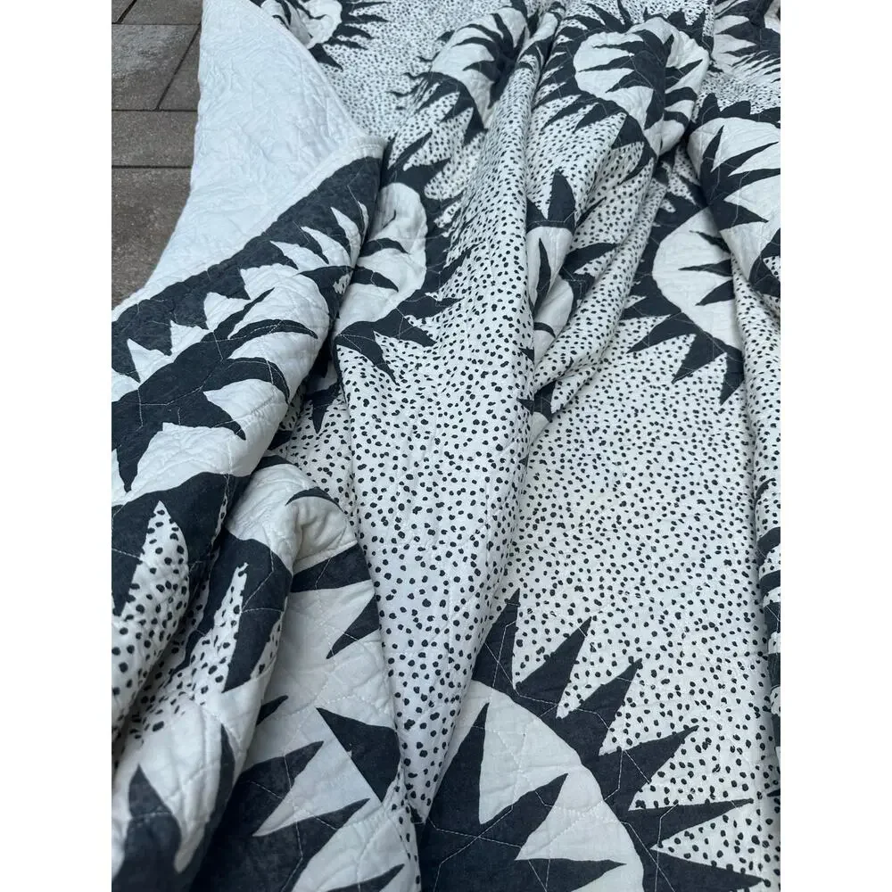 Soleil 4-Piece Medallion Cotton Quilt Set Jungalow Queen black white boho sun